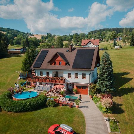 U Sadilku Hotel Paseky nad Jizerou Buitenkant foto