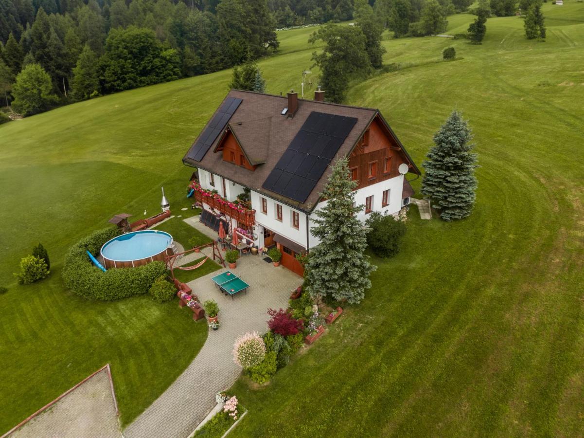 U Sadilku Hotel Paseky nad Jizerou Buitenkant foto