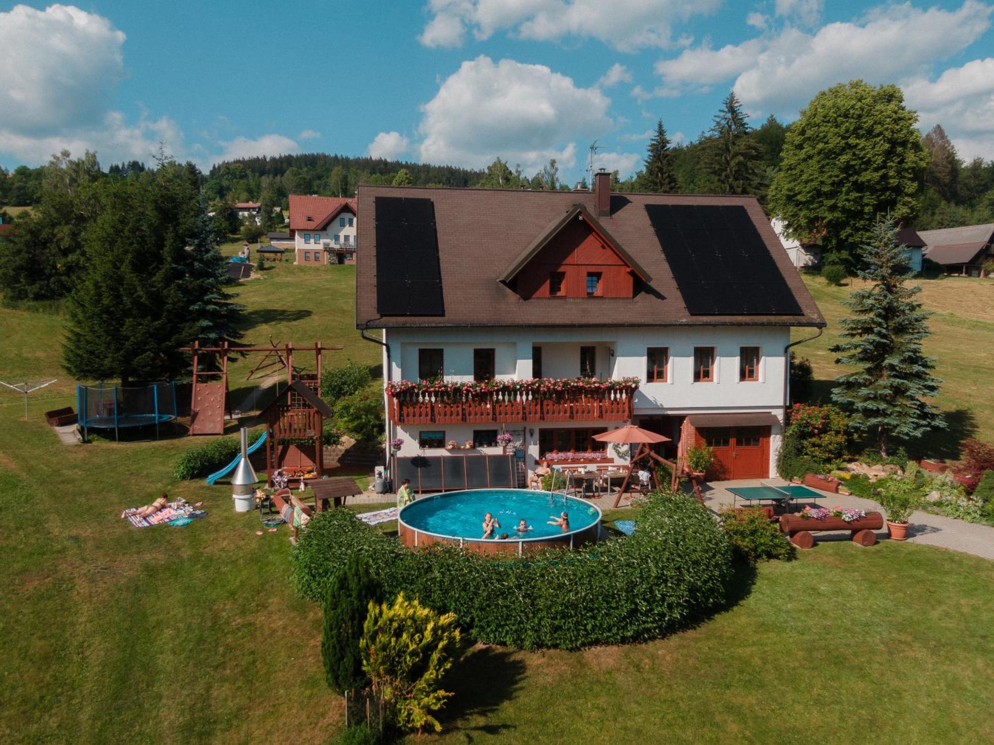 U Sadilku Hotel Paseky nad Jizerou Buitenkant foto